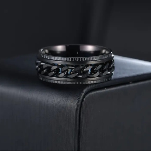 BRAND NEW Luxury Black Chain Titanium Men’s Ring - Picture 2 of 4